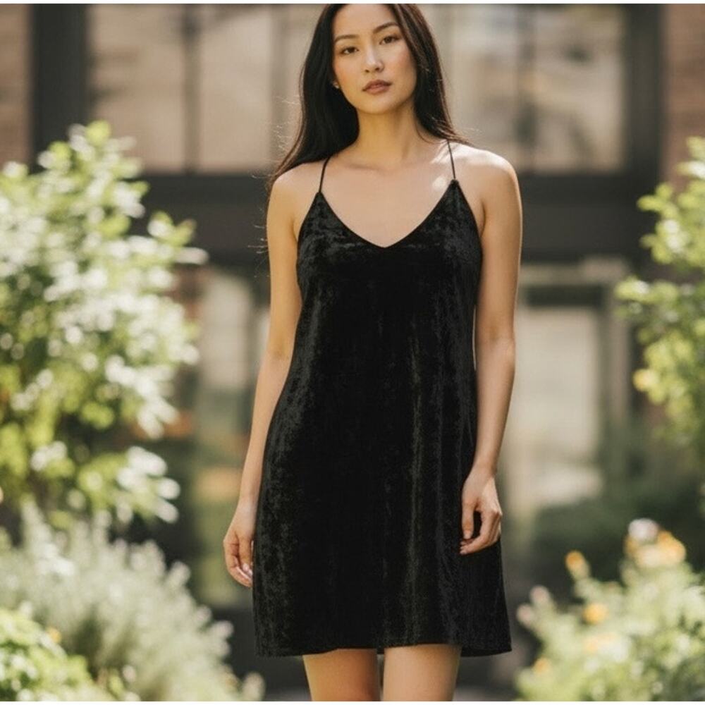 She + Sky Crushed Velvet Black Slip Dress Baby Doll Y2K Cami Women SZ Lg Lined